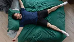 Die beste Schlafposition wurde gefunden – darum wird sie empfohlen